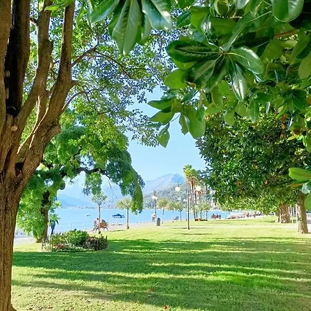 Residenza Silvana B Giardino On The Ground Floor With Parking Apartment