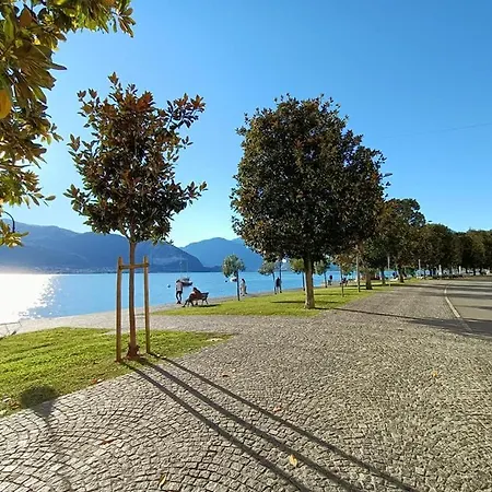 Apartment Residenza Silvana B Giardino On The Ground Floor With Parking