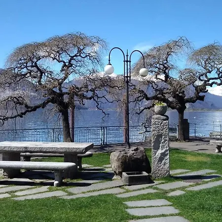 Residenza Silvana B Giardino On The Ground Floor With Parking *