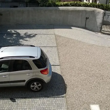 Residenza Silvana B Giardino On The Ground Floor With Parking Appartement *