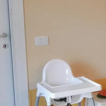 Residenza Silvana B Giardino On The Ground Floor With Parking Appartement *