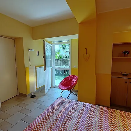 Apartment Residenza Silvana B Giardino On The Ground Floor With Parking Verbania