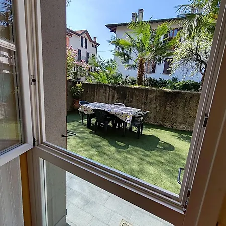 Residenza Silvana B Giardino On The Ground Floor With Parking * Verbania