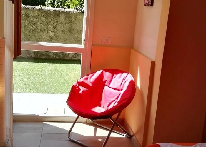 Residenza Silvana B Giardino On The Ground Floor With Parking Verbania