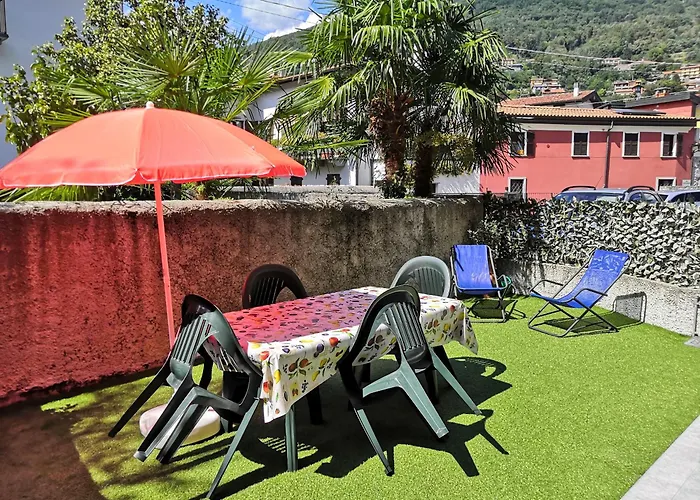 Residenza Silvana B Giardino On The Ground Floor With Parking *