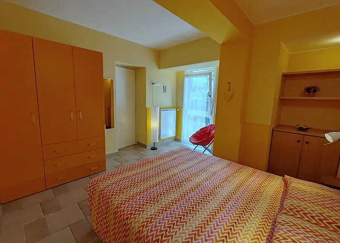 Residenza Silvana B Giardino On The Ground Floor With Parking Lejlighed